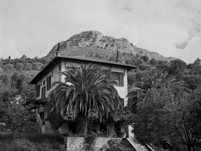 An exterior view of Matisse's Villa le Reve studio