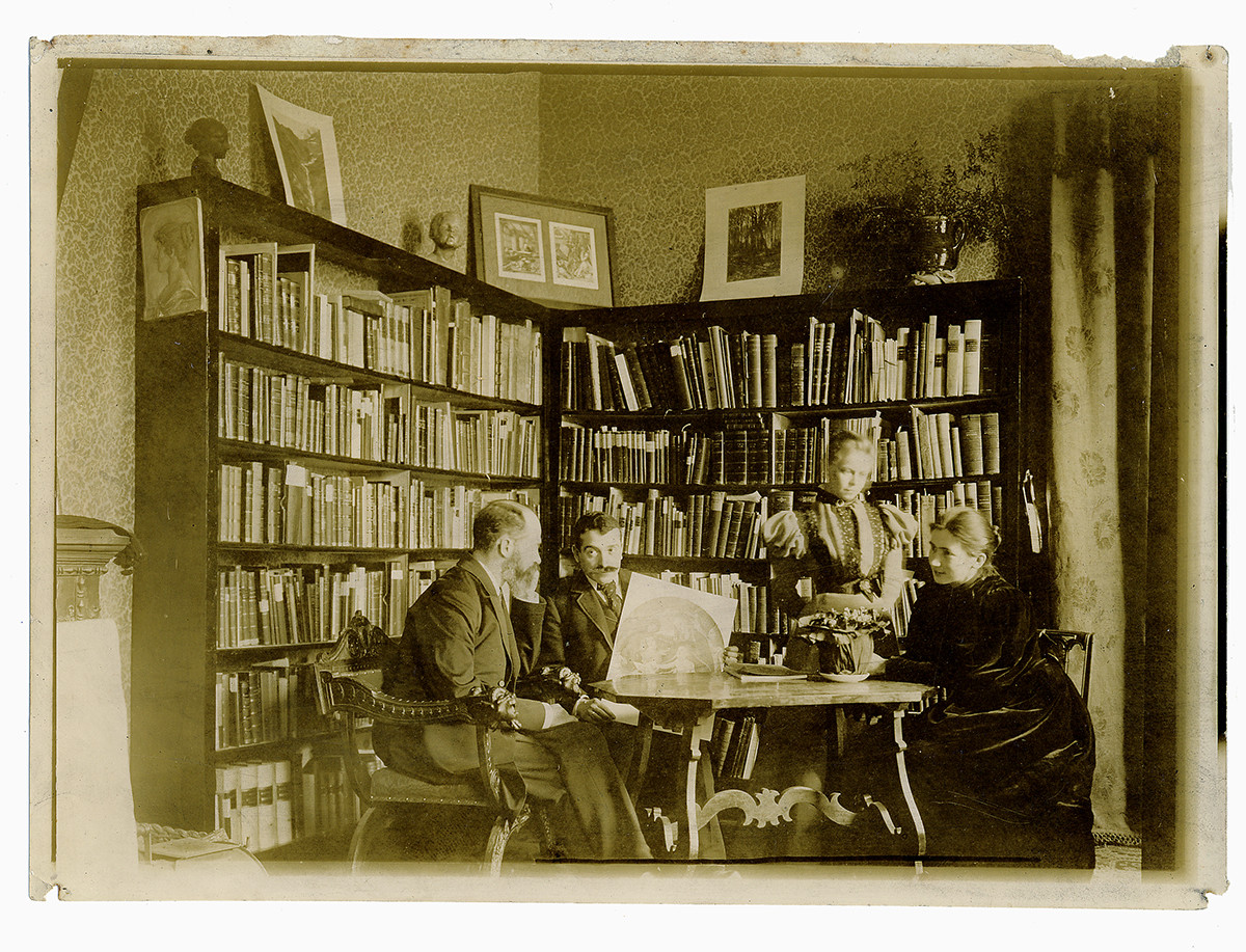 Using the library  The Warburg Institute