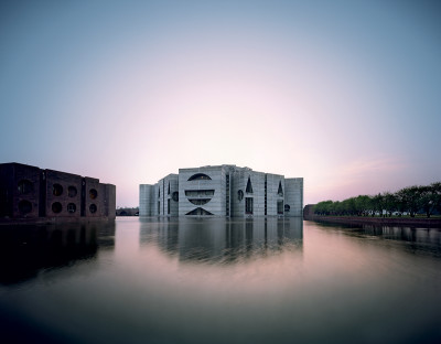 Louis Kahn, National Assembly building in Dhaka (dusk), Bangladesh