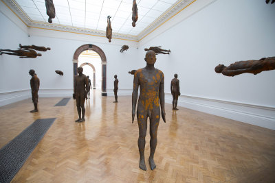 Antony Gormley, Lost Horizon I