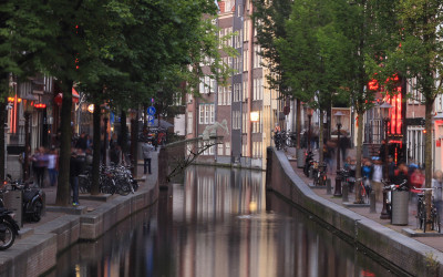 Visual of the 3D-printed MX3D-designed canal in Amsterdam