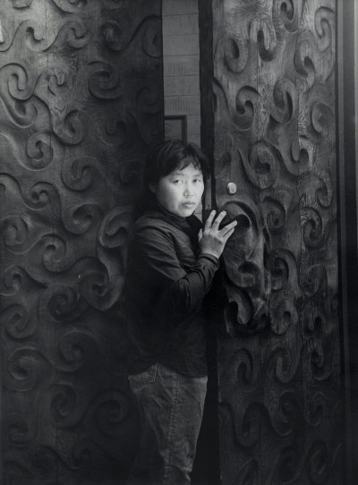 Imogen Cunningham , Ruth Asawa, Sculptor, at her Door