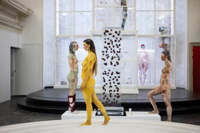Donna Huanca, SCAR CYMBALS, performance at Zabludowicz Collection, 7 October 2016