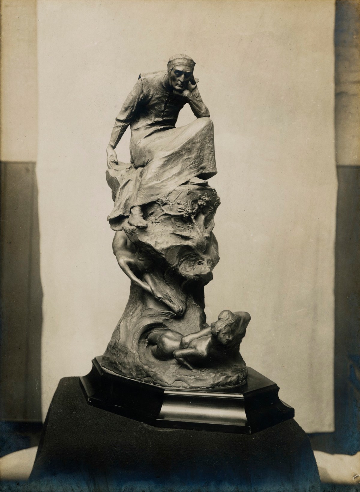 Unidentified photographer, Dante at Ravenna