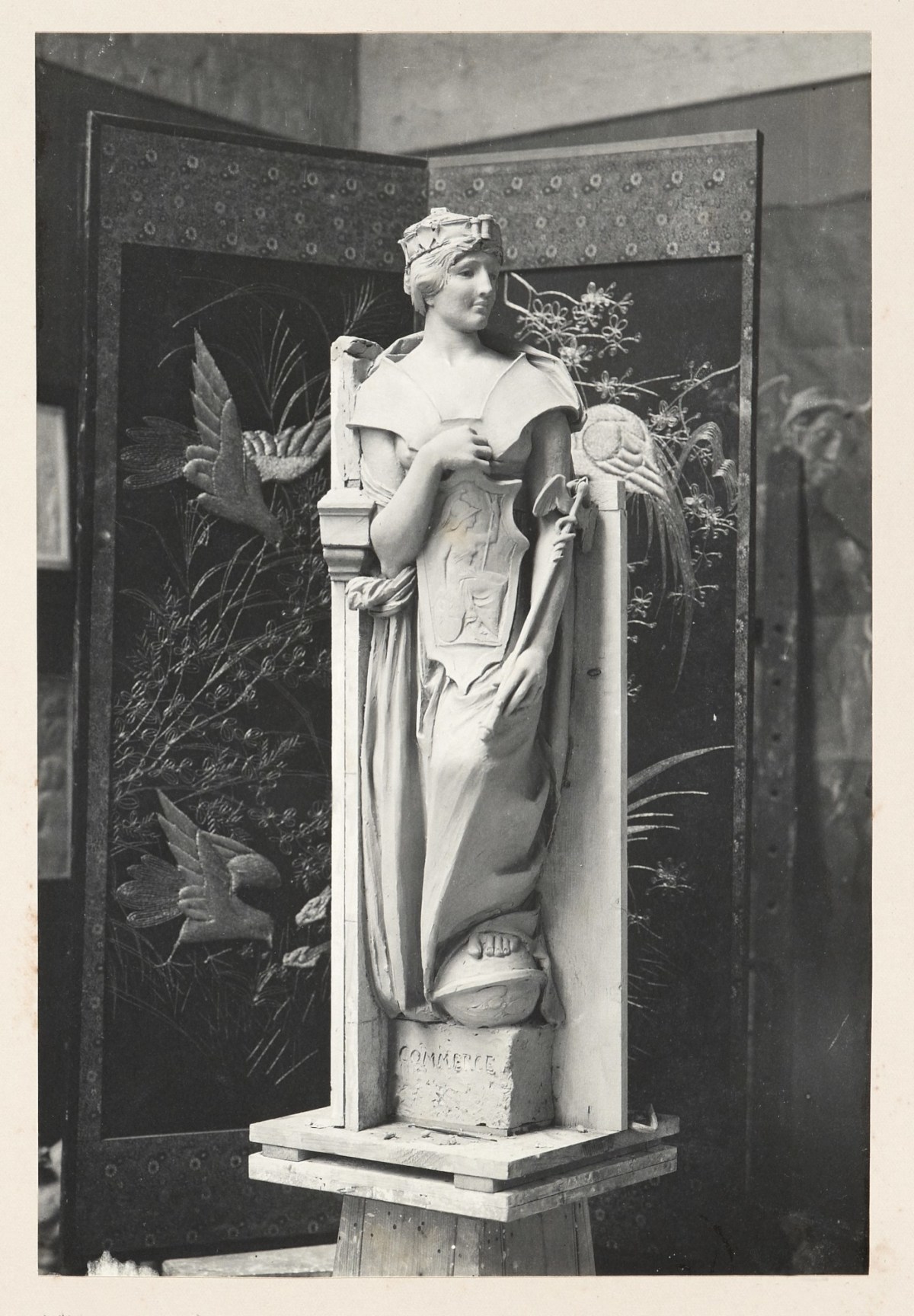 Unidentified photographer, Commerce