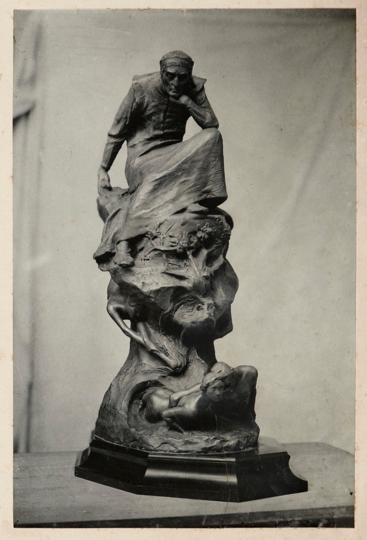 Unidentified photographer, 'Dante at Ravenna' 1899 by Francis Derwent Wood