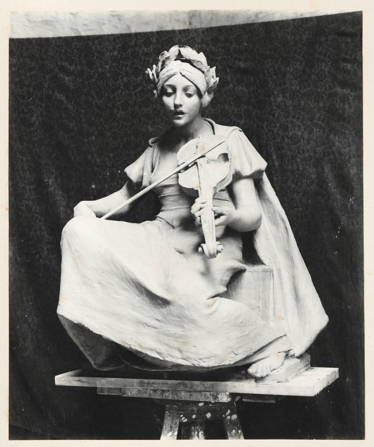 Unidentified photographer, Music