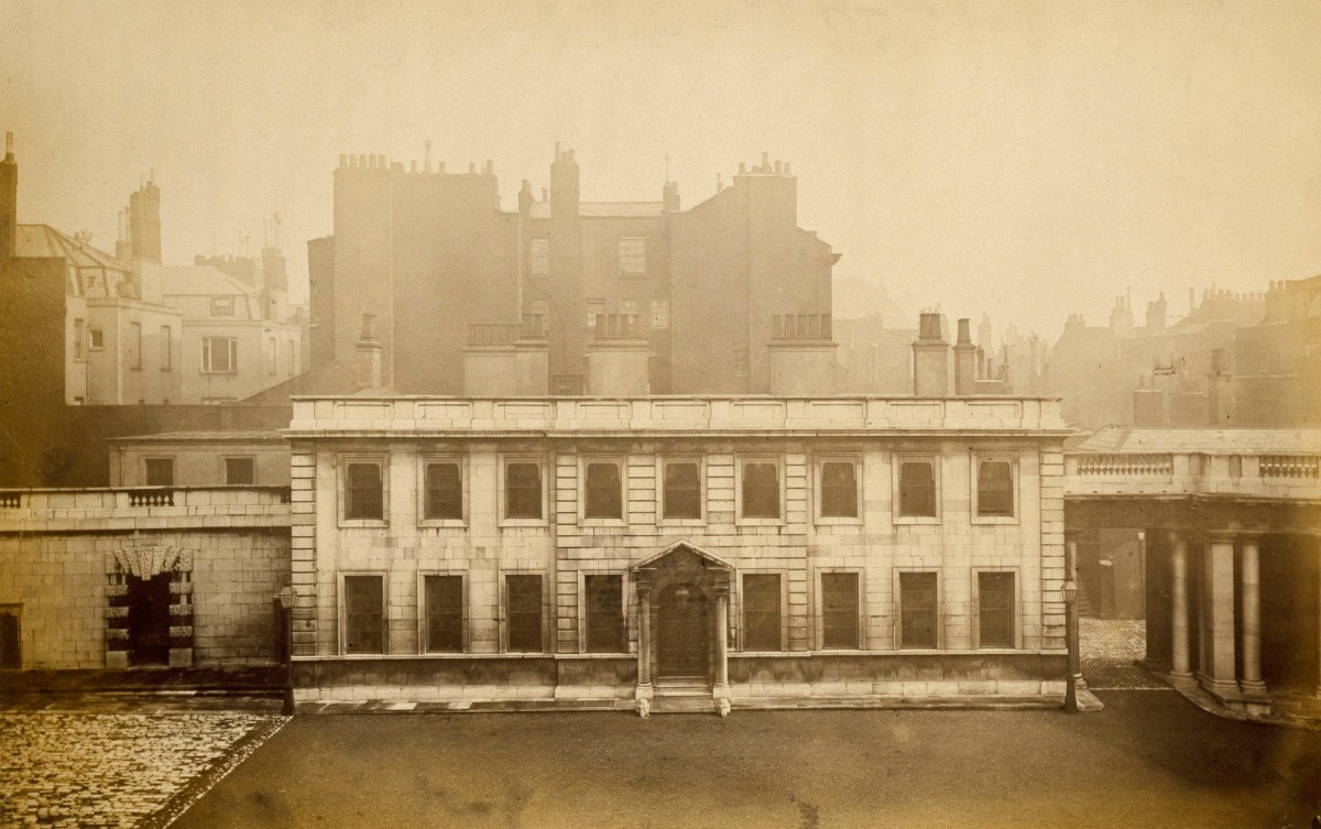 Stephen Ayling, Burlington House, Piccadilly: east offices.
