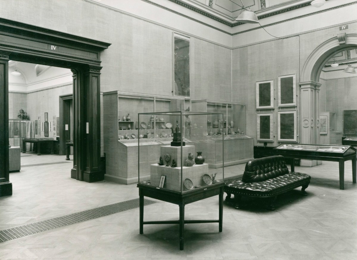 Unidentified photographer, Gallery IV, Royal Academy of Arts, International Exhibition of Chinese Art 1935-36.