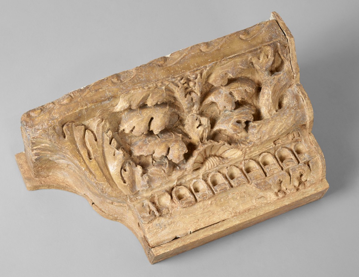 Domitian's Palace, Palatine, Rome, Cast of corner of cornice from the Aula Regia