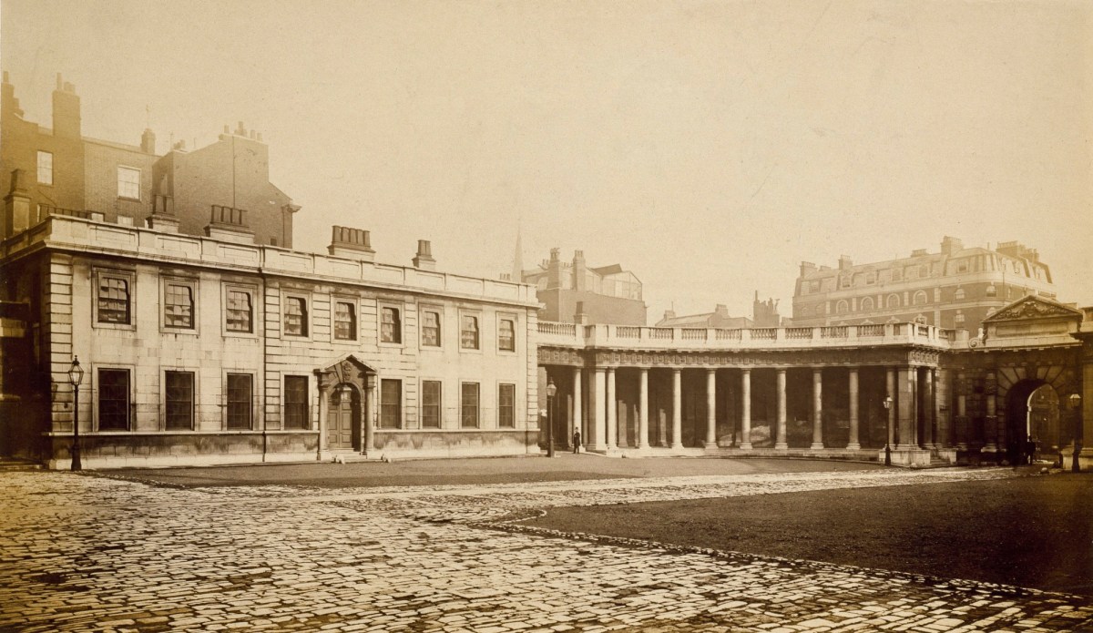 Stephen Ayling, Burlington House, Piccadilly: east offices, colonnade & gateway.