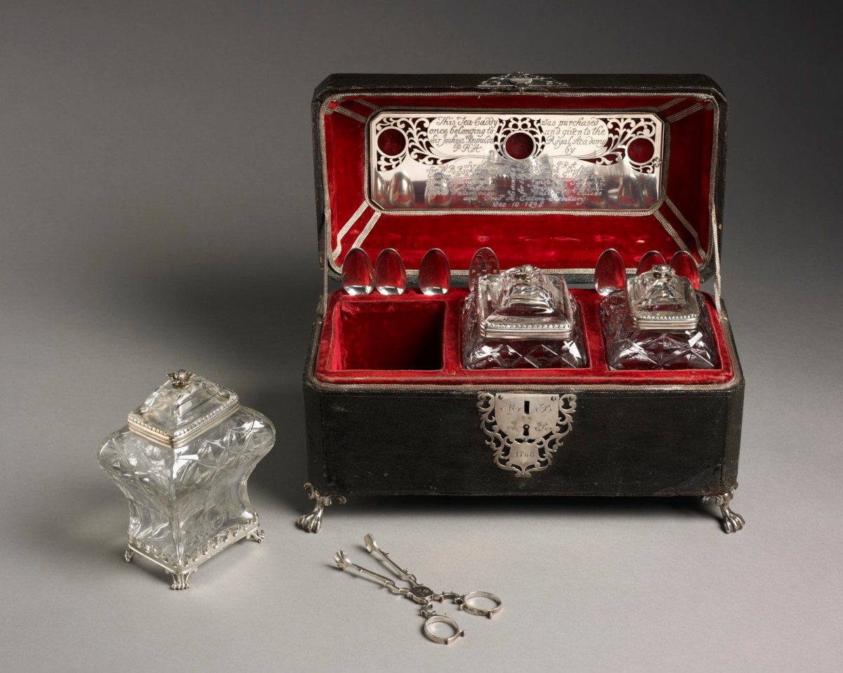 Unknown maker, Tea caddy set belonging to Sir Joshua Reynolds PRA