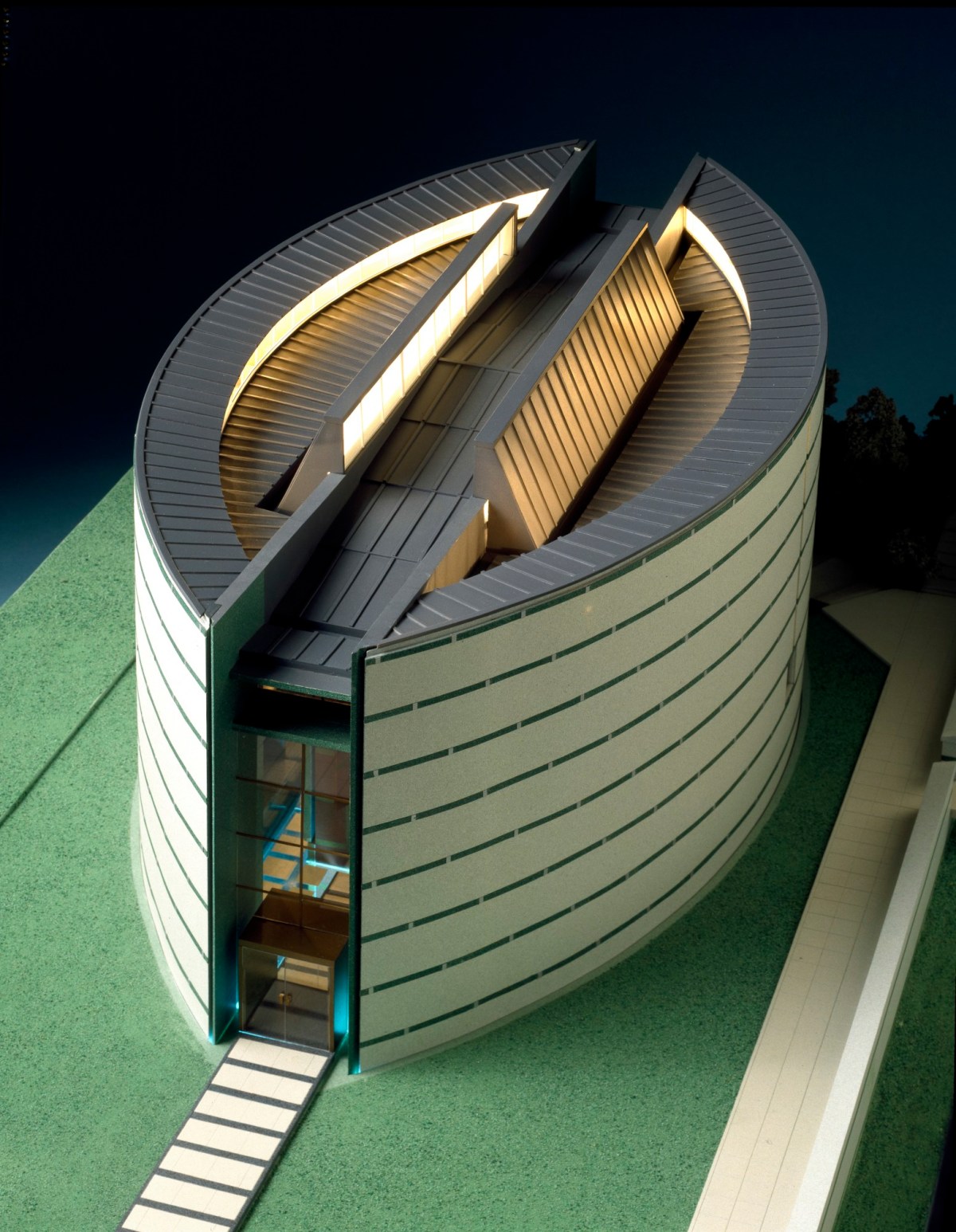 Sir Richard MacCormac RA, Ruskin Library, Lancaster University, Lancaster: model