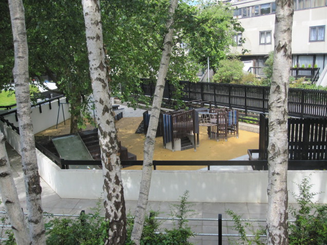 Restoration of the Alexandra Road Park by JL Gibbons and Erect Architecture