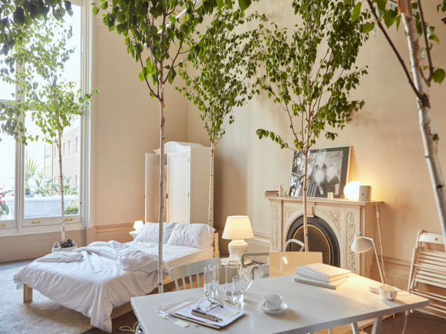 General view, interior