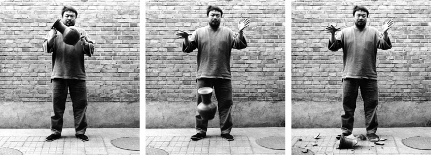 Ai Weiwei, Dropping a Han Dynasty Urn, 1995