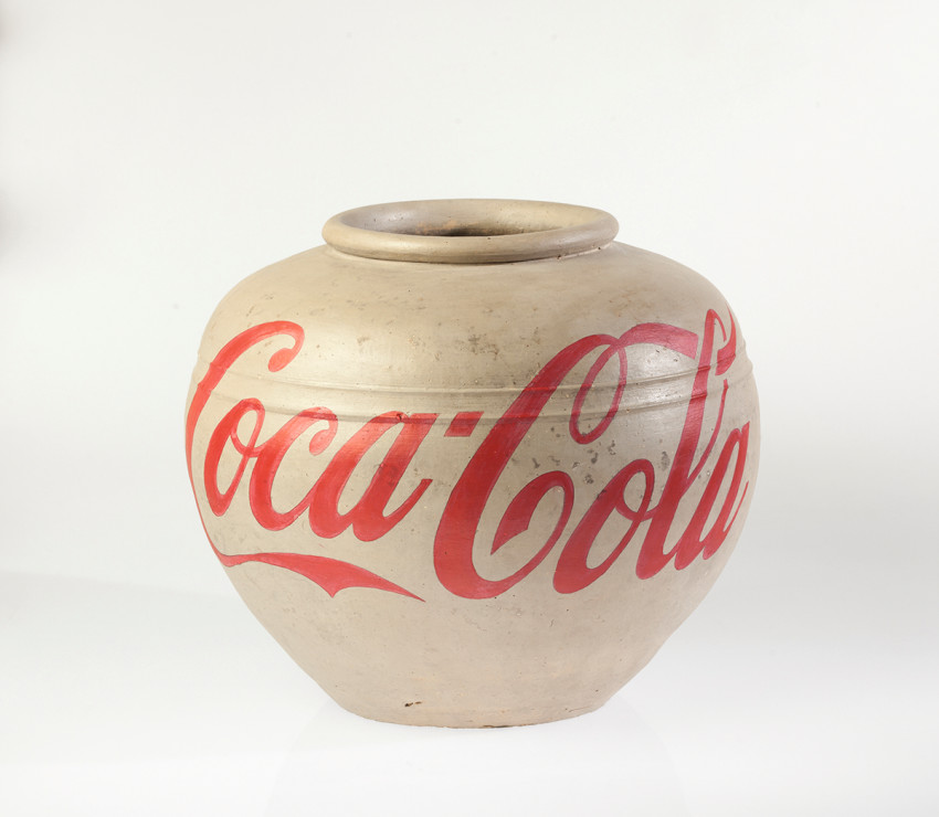 Ai Weiwei, Coca-Cola Vase