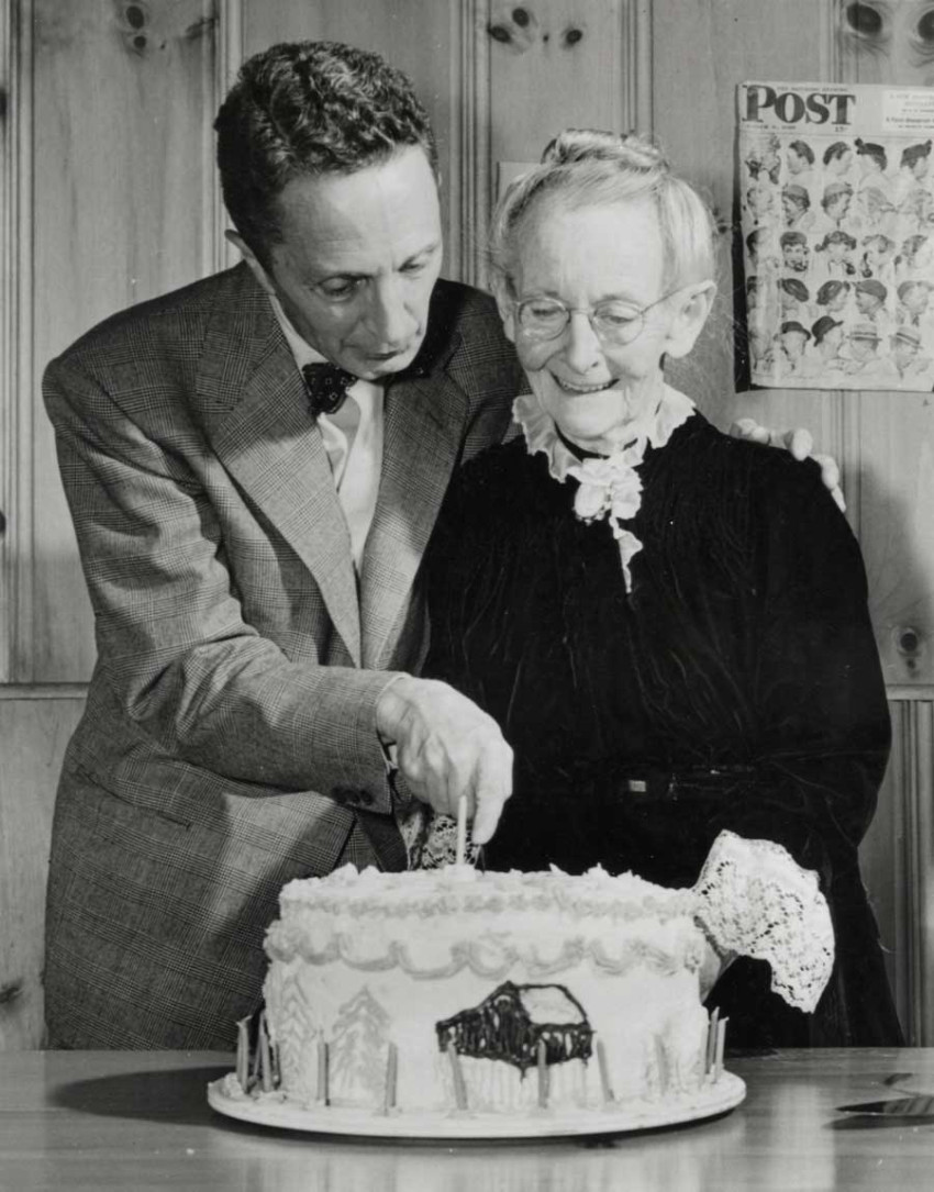 Norman Rockwell and Grandma Moses, circa 1949. Photographer unknown.