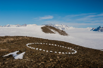 Richard Long RA, A Circle in Antarctica