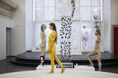 Donna Huanca, SCAR CYMBALS, performance at Zabludowicz Collection, 7 October 2016